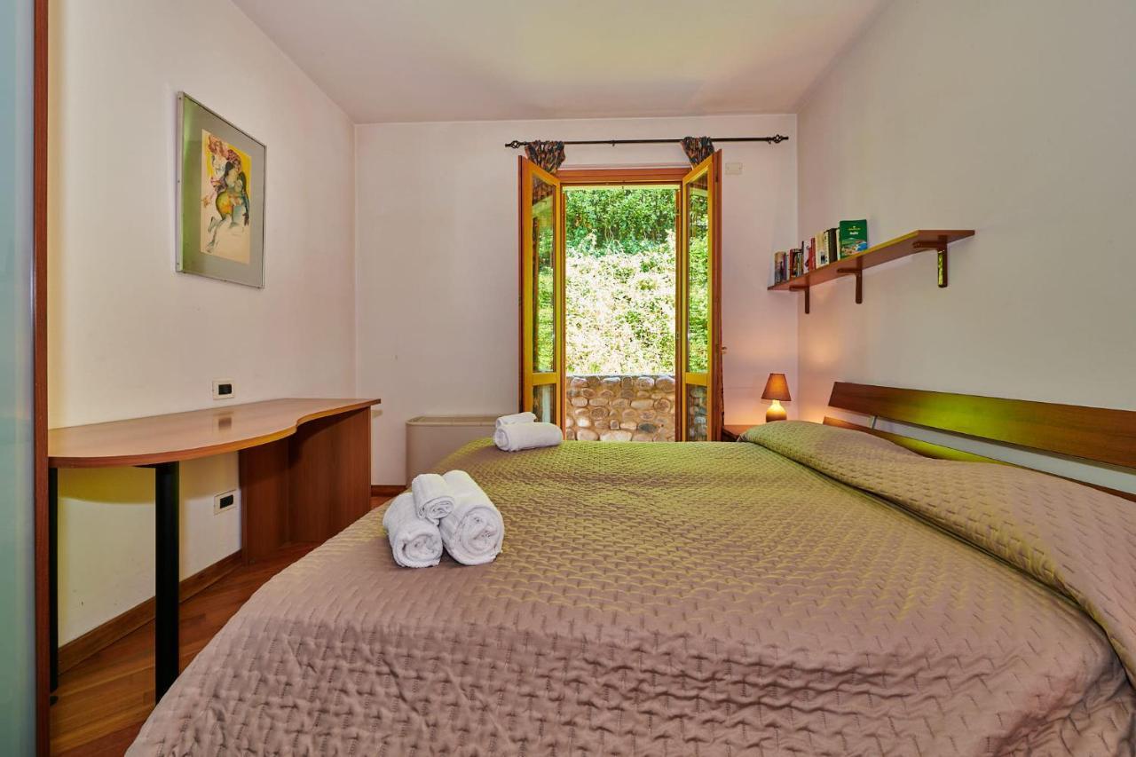 Apartmentsgarda - Baia D'Argento Residence Costermano Buitenkant foto
