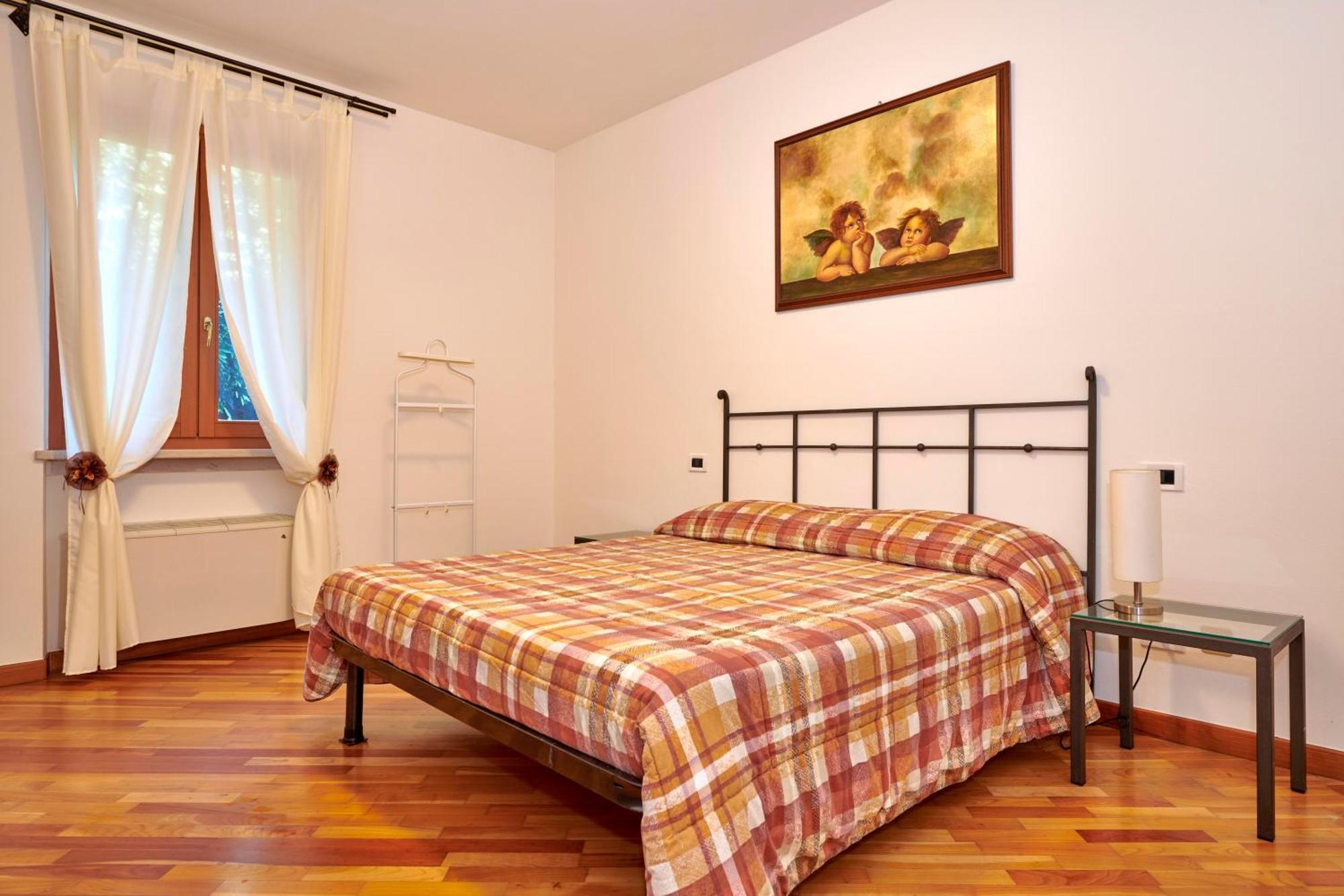 Apartmentsgarda - Baia D'Argento Residence Costermano Buitenkant foto